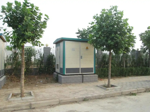 甘孜1000KVA欧式箱式变压器